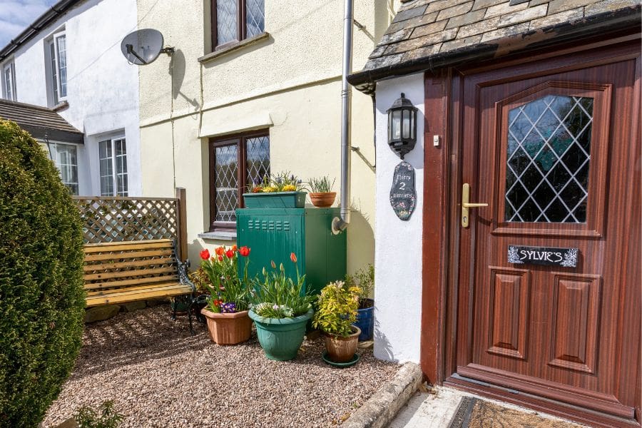 Exterior view of Sylvie's Country Cottage